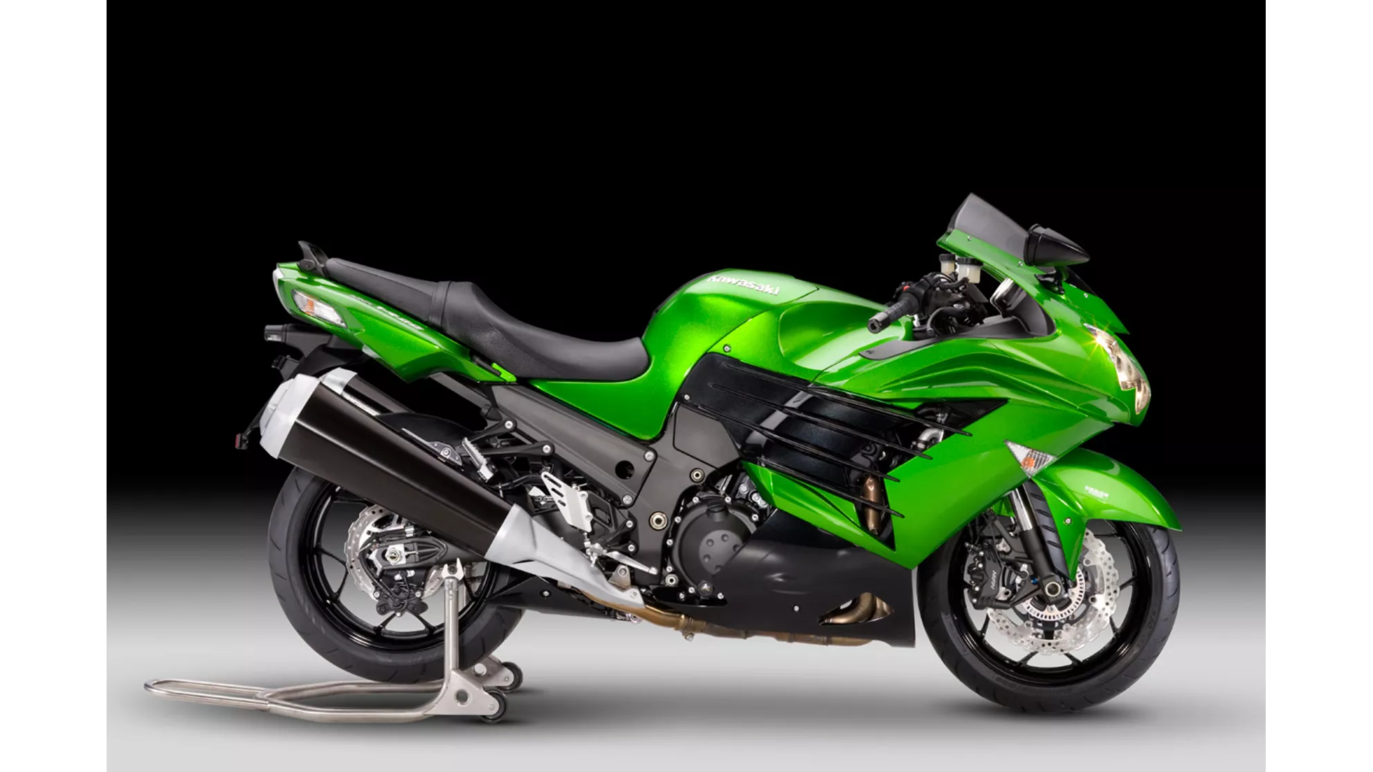 Kawasaki ZZR 1400 - Image 9 Kawasaki ZZR 1400 - Image 9