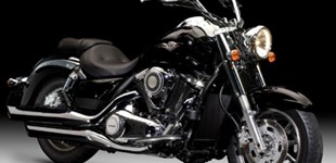 Kawasaki VN 1700 Classic 2012 vs Harley-Davidson Electra Glide Ultra Classic FLHTCU 2015