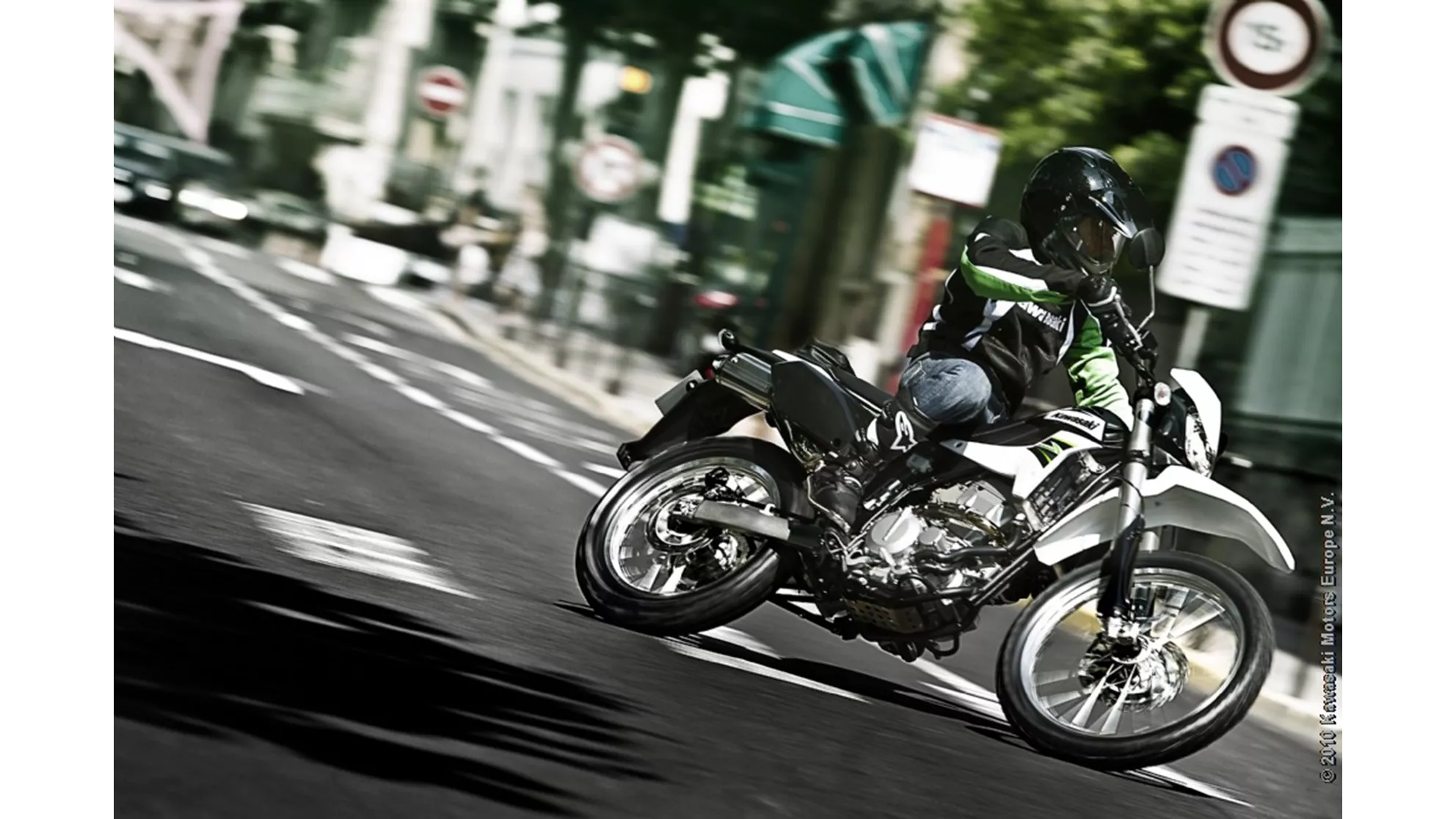 Kawasaki KLX 250 - Image 5 Kawasaki KLX 250 - Image 5