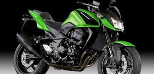 BMW S 1000 XR 2022 vs Kawasaki Z 750R 2012