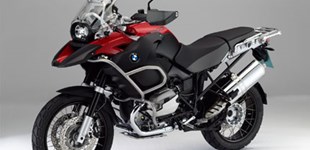 BMW R 1200 GS Adventure 2012 vs Suzuki V-Strom 1000 2005