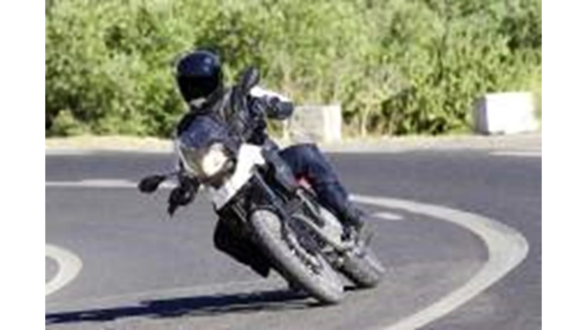 BMW G 650 GS - Image 8 BMW G 650 GS - Image 8