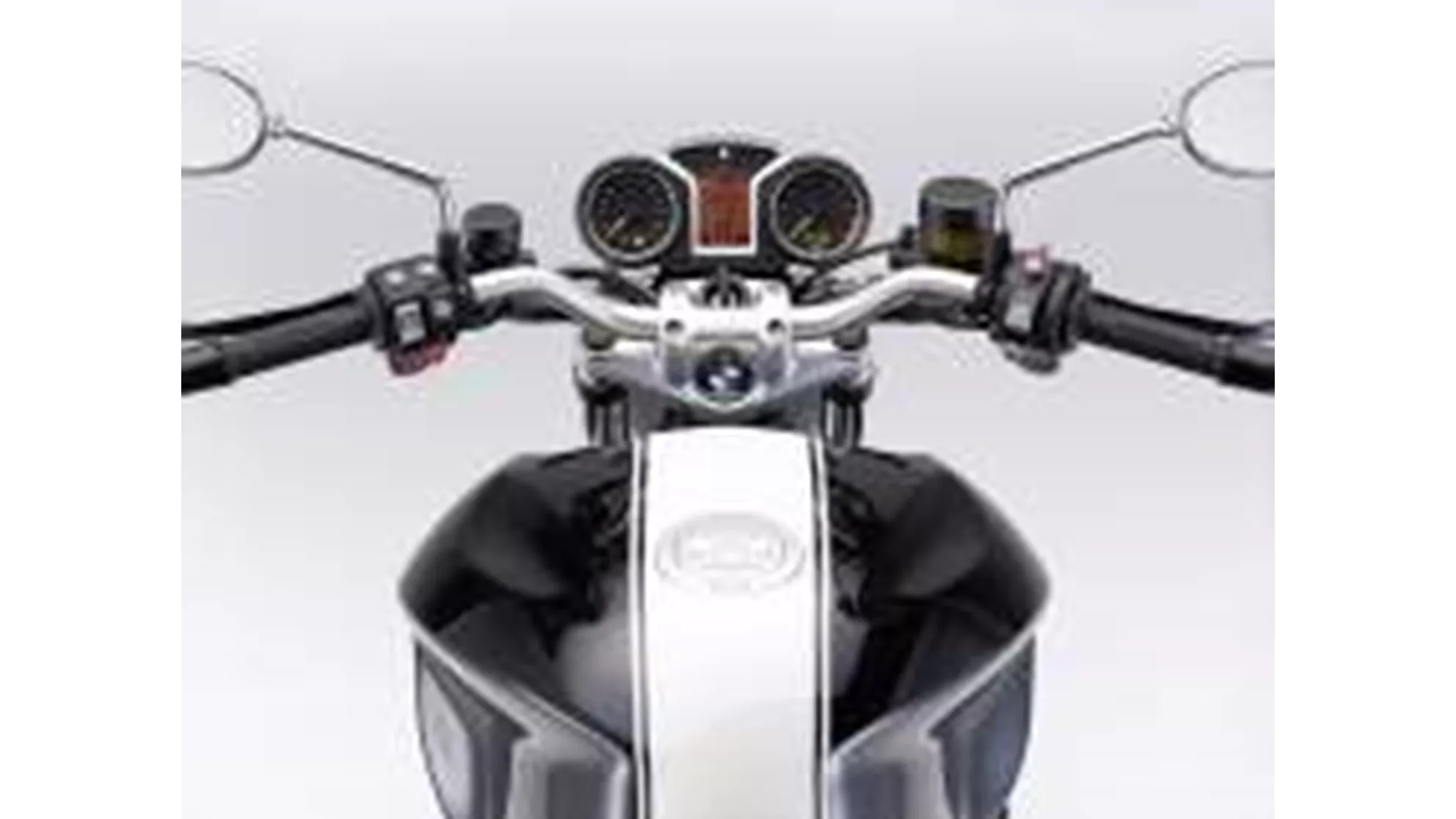 BMW R 1200 R Classic - Image 7 BMW R 1200 R Classic - Image 7