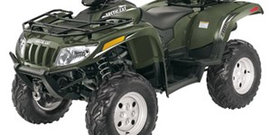 Arctic Cat 425i 4x4 2012 vs Arctic Cat 700 Diesel EGR TRV 2012