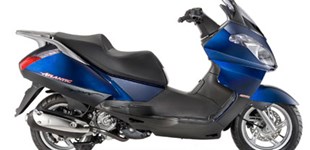 Peugeot Tweet 125 Active 2021 vs Aprilia Atlantic 125 2012
