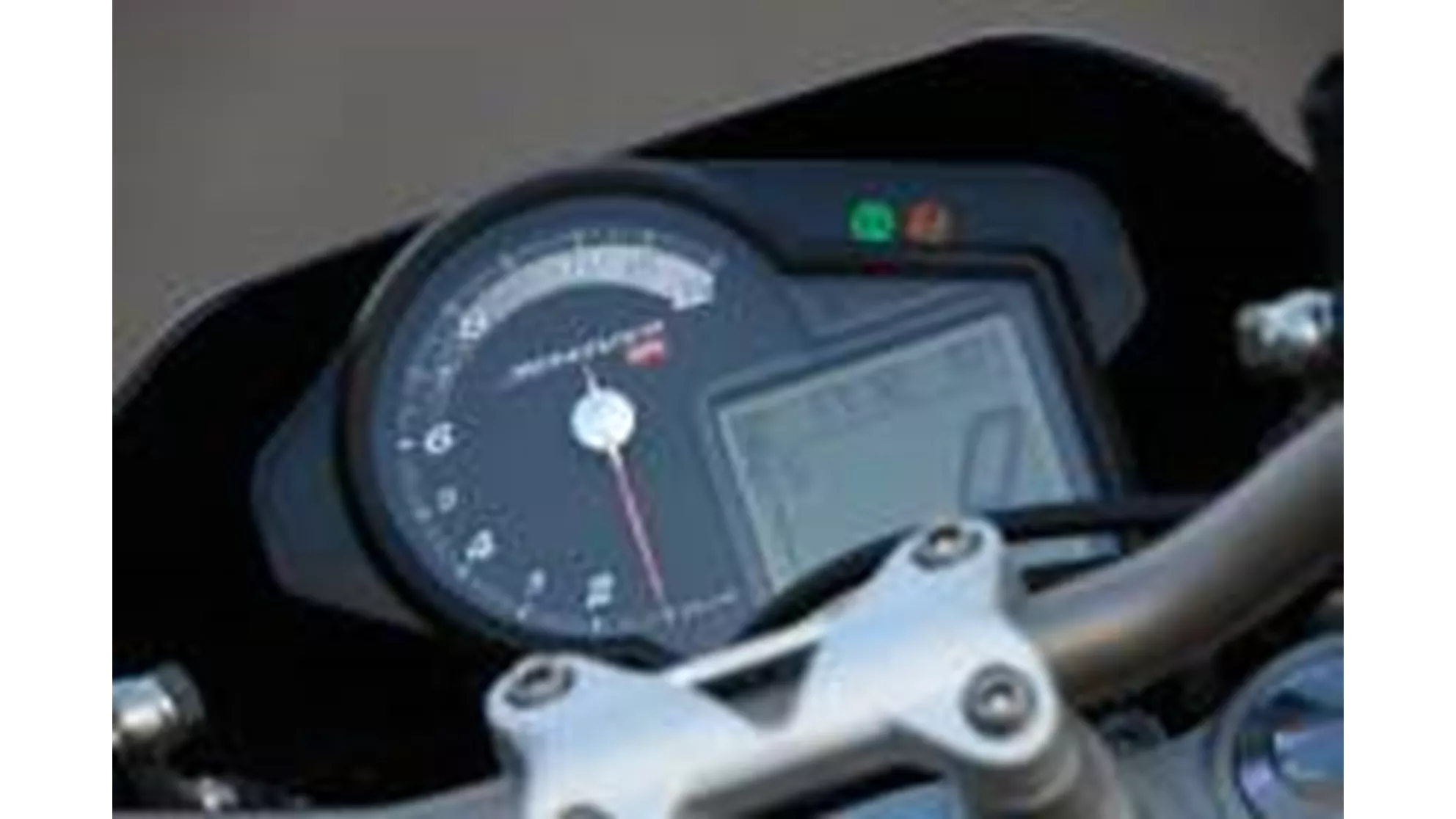 Aprilia Shiver 750 - Image 1 Aprilia Shiver 750 - Image 1