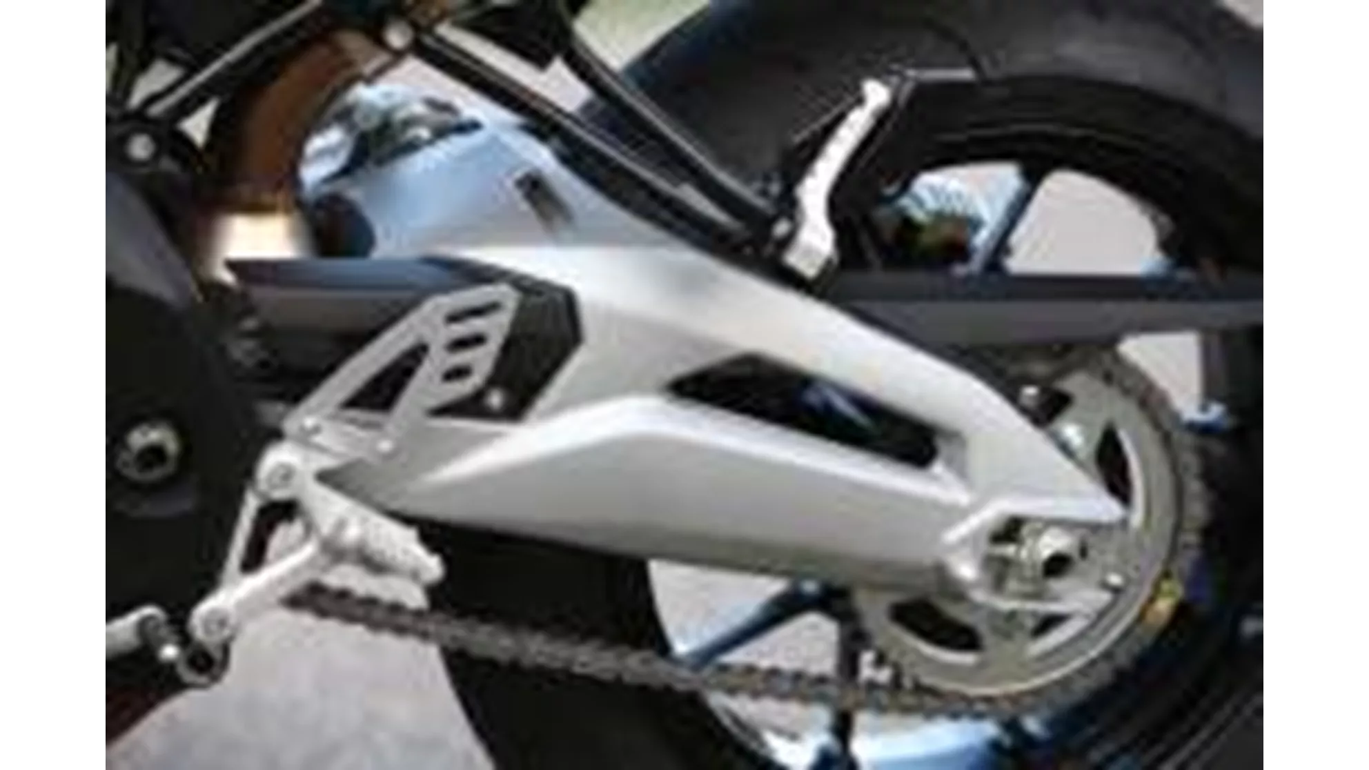 Aprilia Shiver 750 - Image 6 Aprilia Shiver 750 - Image 6