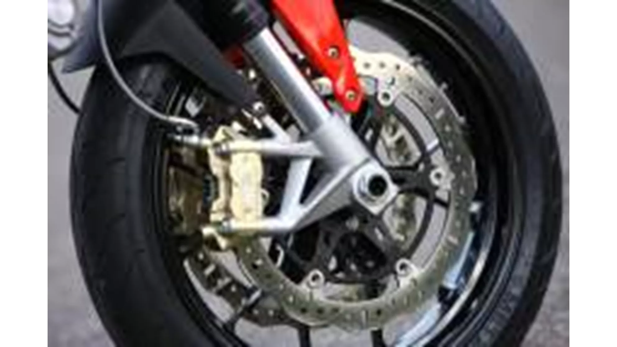 Aprilia Shiver 750 - Image 8 Aprilia Shiver 750 - Image 8