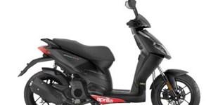 Gilera Runner 50 2T SP 2009 vs Aprilia Sportcity 50 One 2T 2012