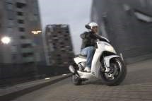 Aprilia Sportcity 300 Cube 2012 - Bild 4