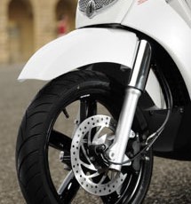 Aprilia Scarabeo 300 i.e. 2012 - Bild 8