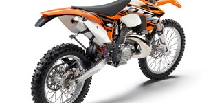 KTM 400 EXC 2006 vs KTM 200 EXC 2013