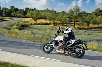 KTM 690 Duke 2013 - Bild 5 KTM 690 Duke 2013 - Bild 5