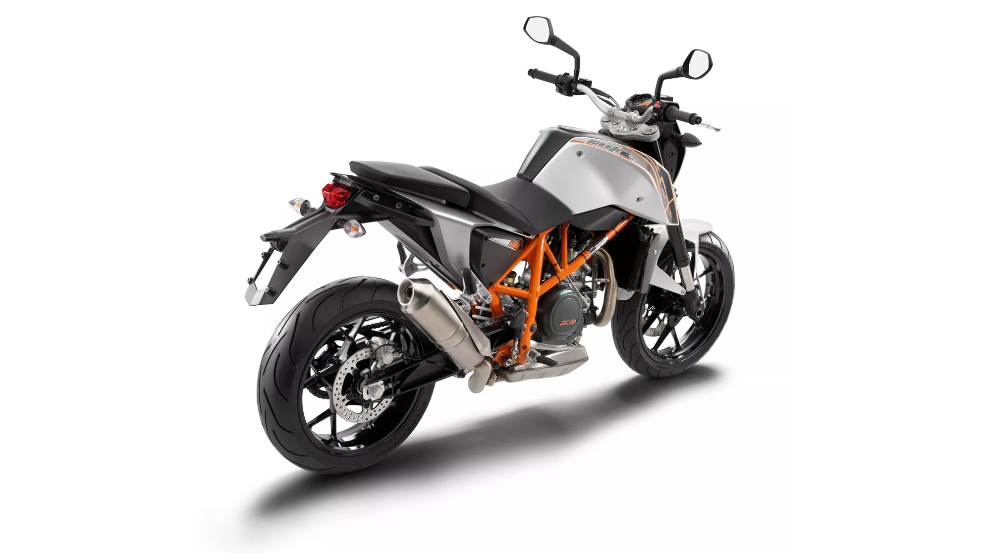 KTM 690 Duke - Image 5 KTM 690 Duke - Image 5