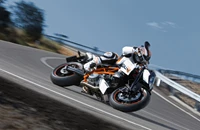 KTM 990 Super Duke R 2013 - Bild 5 KTM 990 Super Duke R 2013 - Bild 5