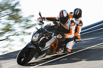 KTM 990 Super Duke R 2013 - Bild 7 KTM 990 Super Duke R 2013 - Bild 7