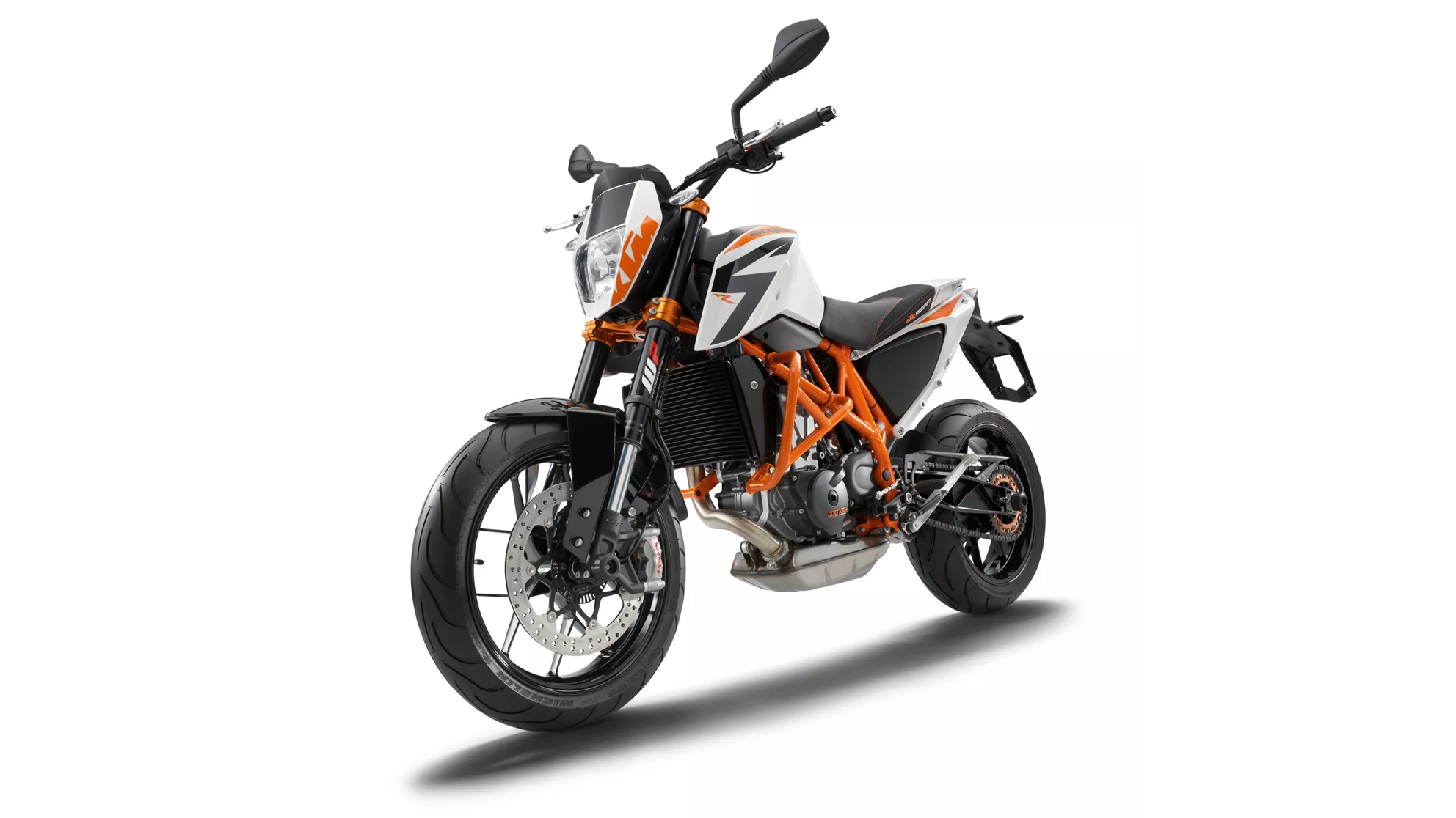 KTM 690 Duke R - Image 11 KTM 690 Duke R - Image 11