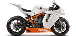 KTM 1190 RC8 R Track vs KTM 1290 Super Adventure
