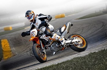 KTM 690 SMC R 2013 - Bild 9 KTM 690 SMC R 2013 - Bild 9
