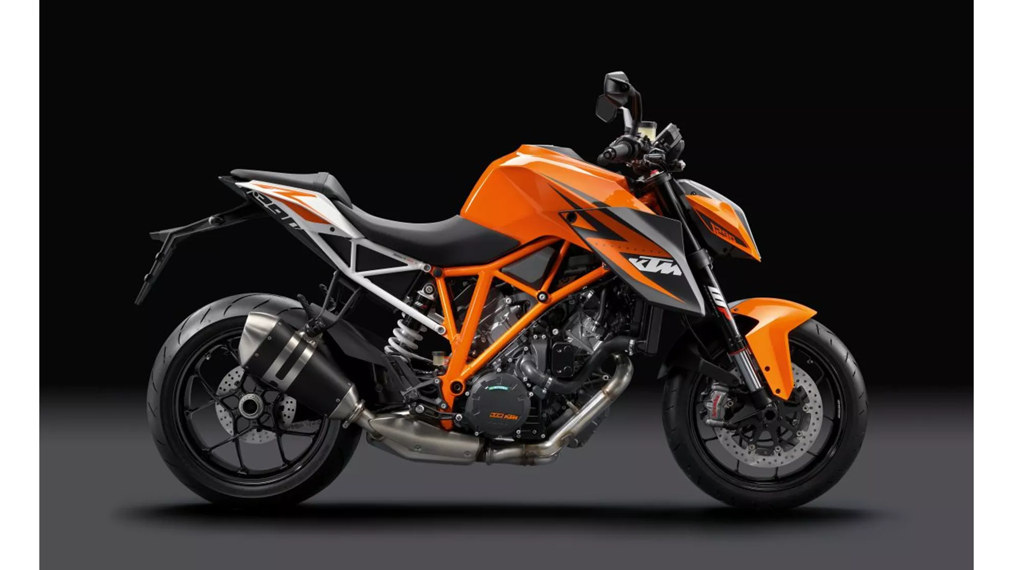 KTM 1290 Super Duke R - Image 9 KTM 1290 Super Duke R - Image 9