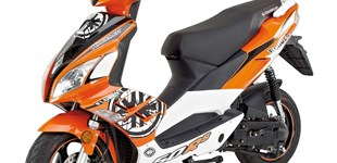 Kawasaki Ninja H2 R 2021 vs Kreidler Florett 2.0 50 2013