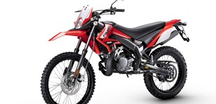 Rieju MRT Cross 50 Lite 2014 vs Gilera RCR 50 2T 2013