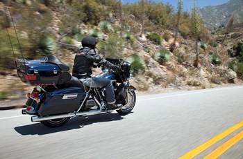 Harley-Davidson Electra Glide Classic FLHTC 2013 - Bild 5