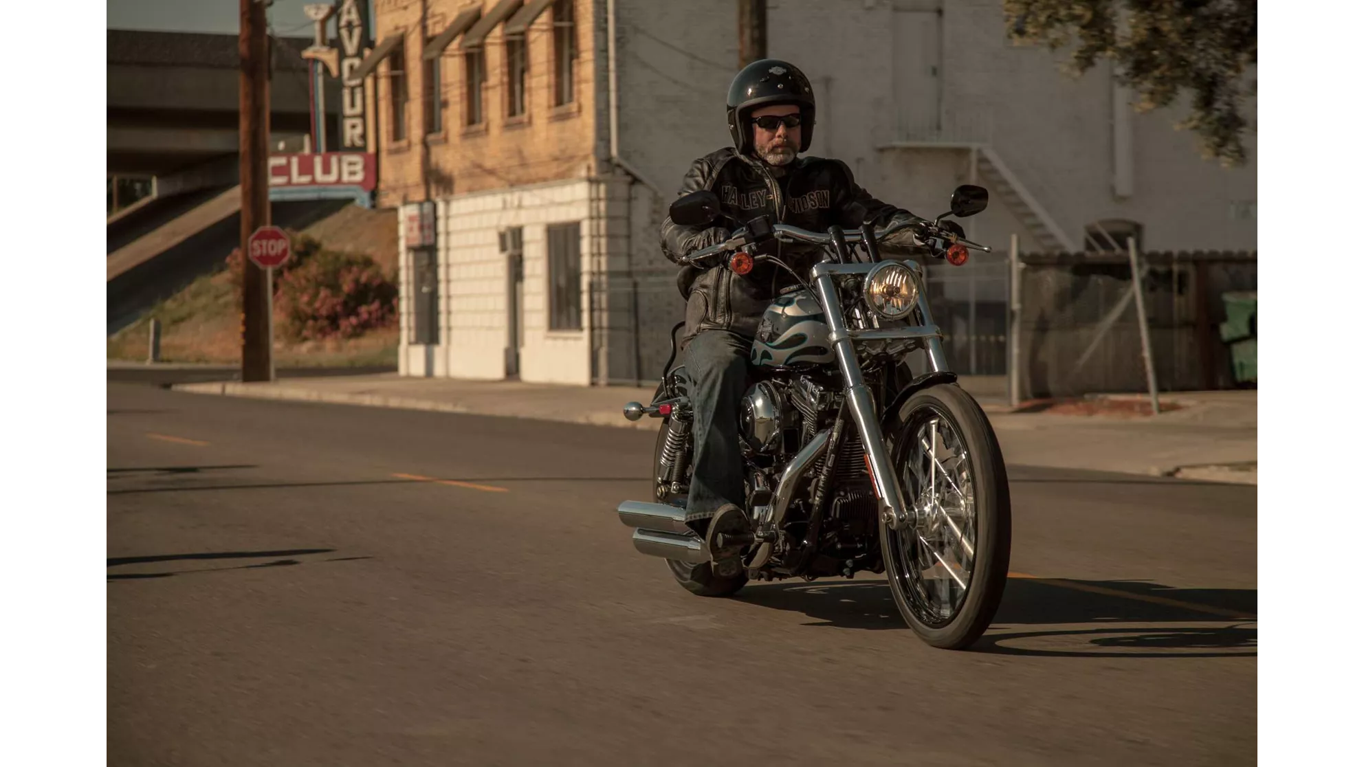 Harley-Davidson Dyna Wide Glide FXDWG - Image 5 Harley-Davidson Dyna Wide Glide FXDWG - Image 5