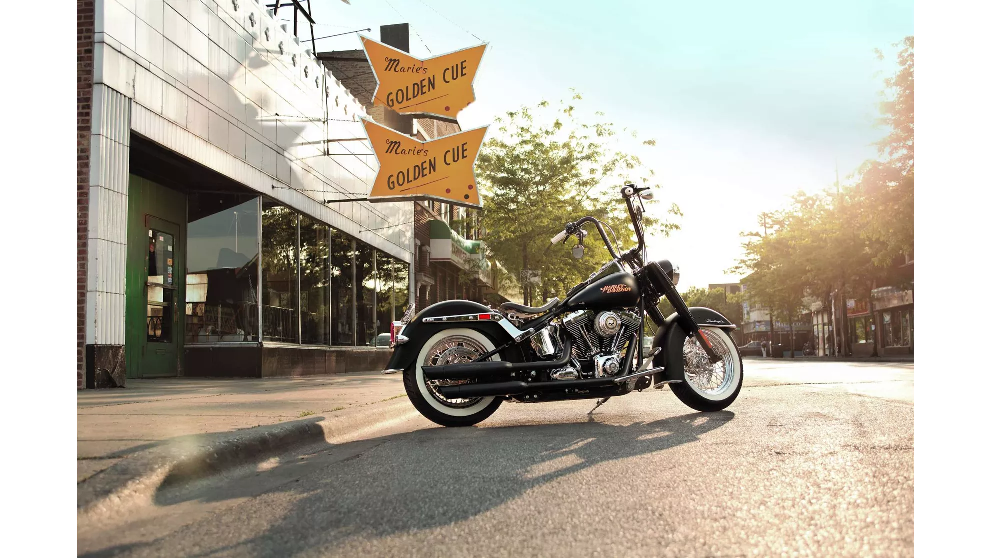 Harley-Davidson Softail Deluxe FLSTN - Image 2 Harley-Davidson Softail Deluxe FLSTN - Image 2