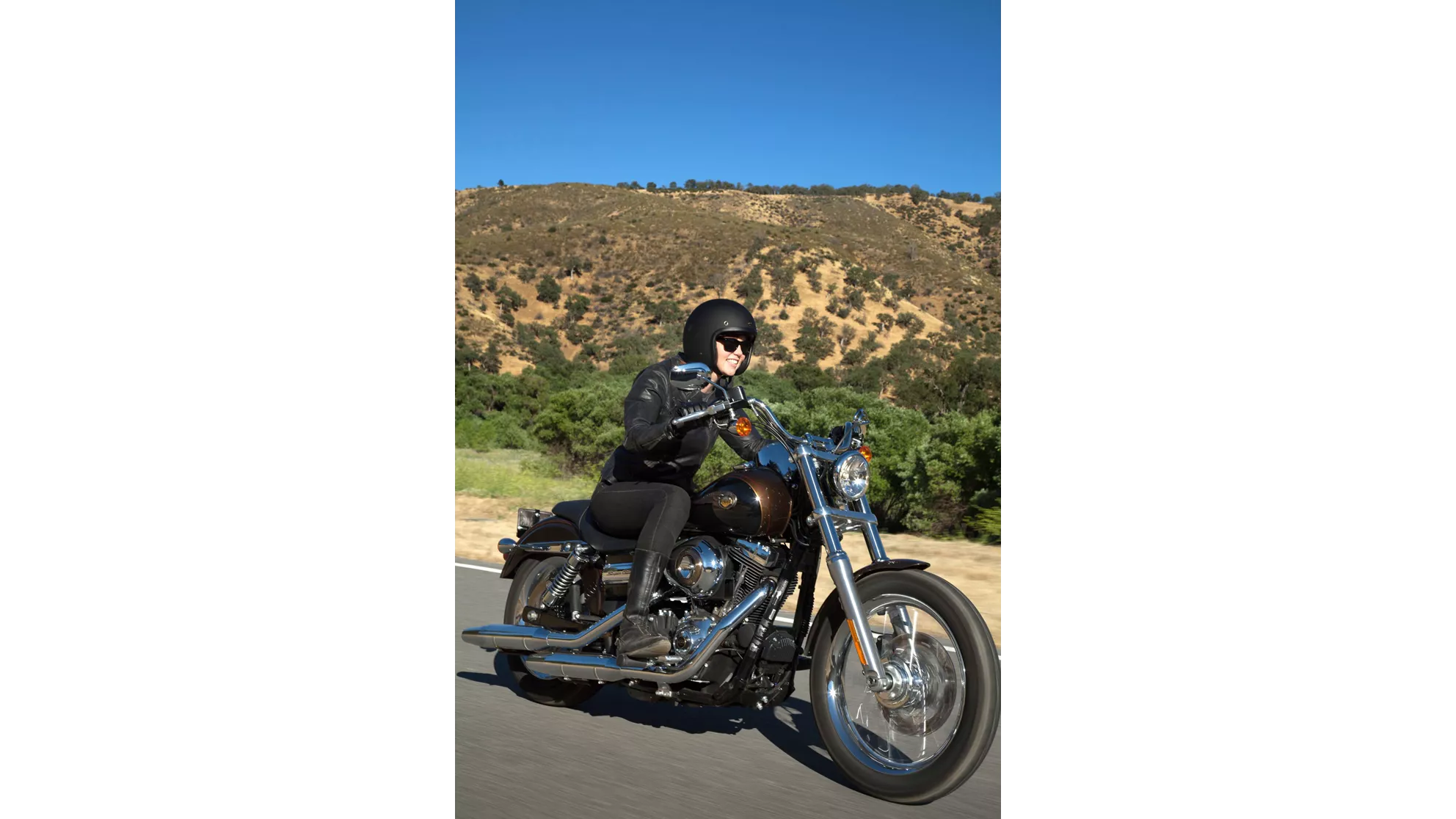 Harley-Davidson Dyna Super Glide Custom FXDC - Image 2 Harley-Davidson Dyna Super Glide Custom FXDC - Image 2