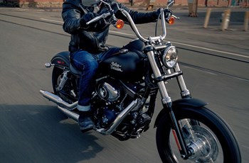Harley-Davidson Dyna Street Bob FXDB 2013 - Bild 10 Harley-Davidson Dyna Street Bob FXDB 2013 - Bild 10
