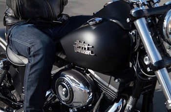 Harley-Davidson Dyna Street Bob FXDB 2013 - Bild 11 Harley-Davidson Dyna Street Bob FXDB 2013 - Bild 11