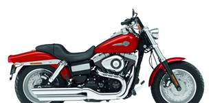 Triumph Bonneville Bobber 2022 vs Harley-Davidson Dyna Fat Bob FXDF 2013 Triumph Bonneville Bobber 2022 vs Harley-Davidson Dyna Fat Bob FXDF 2013