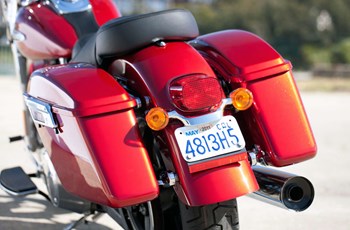 Harley-Davidson Dyna Switchback  FLD 2013 - Bild 7 Harley-Davidson Dyna Switchback  FLD 2013 - Bild 7
