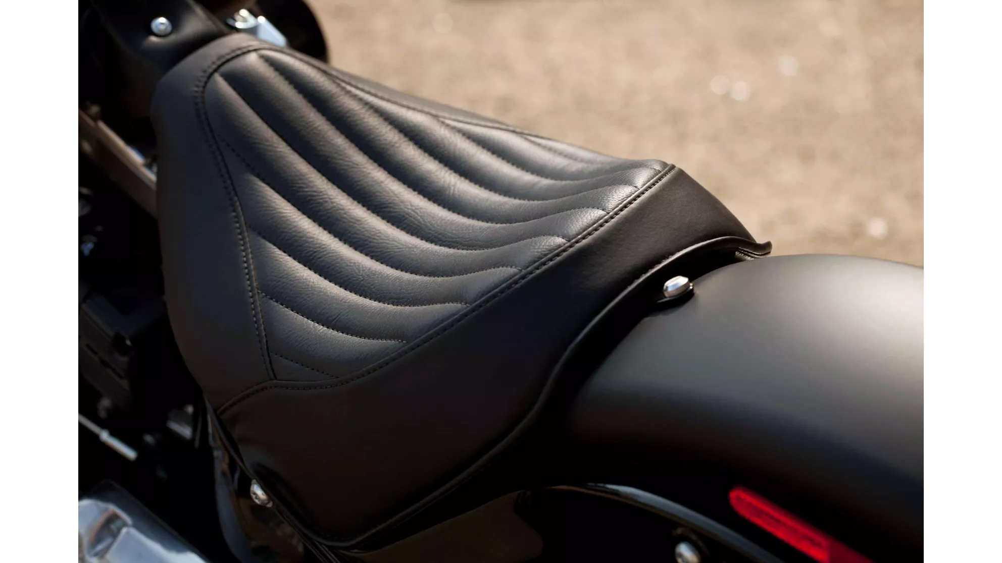 Harley-Davidson Softail Slim FLS - Image 5 Harley-Davidson Softail Slim FLS - Image 5