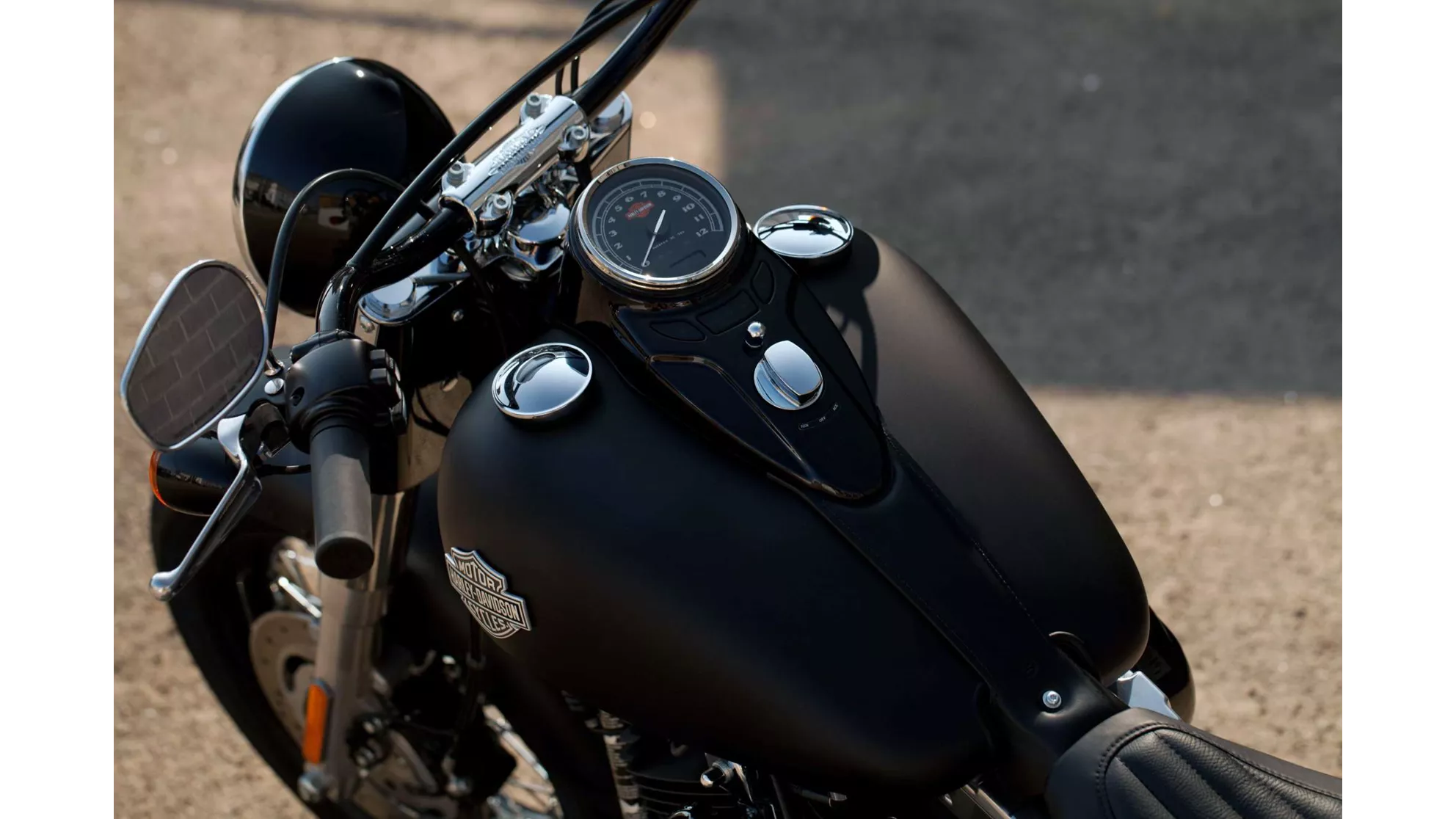 Harley-Davidson Softail Slim FLS - Image 7 Harley-Davidson Softail Slim FLS - Image 7