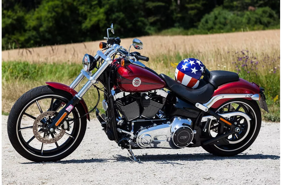 Harley-Davidson Softail Breakout FXSB Harley-Davidson Softail Breakout FXSB