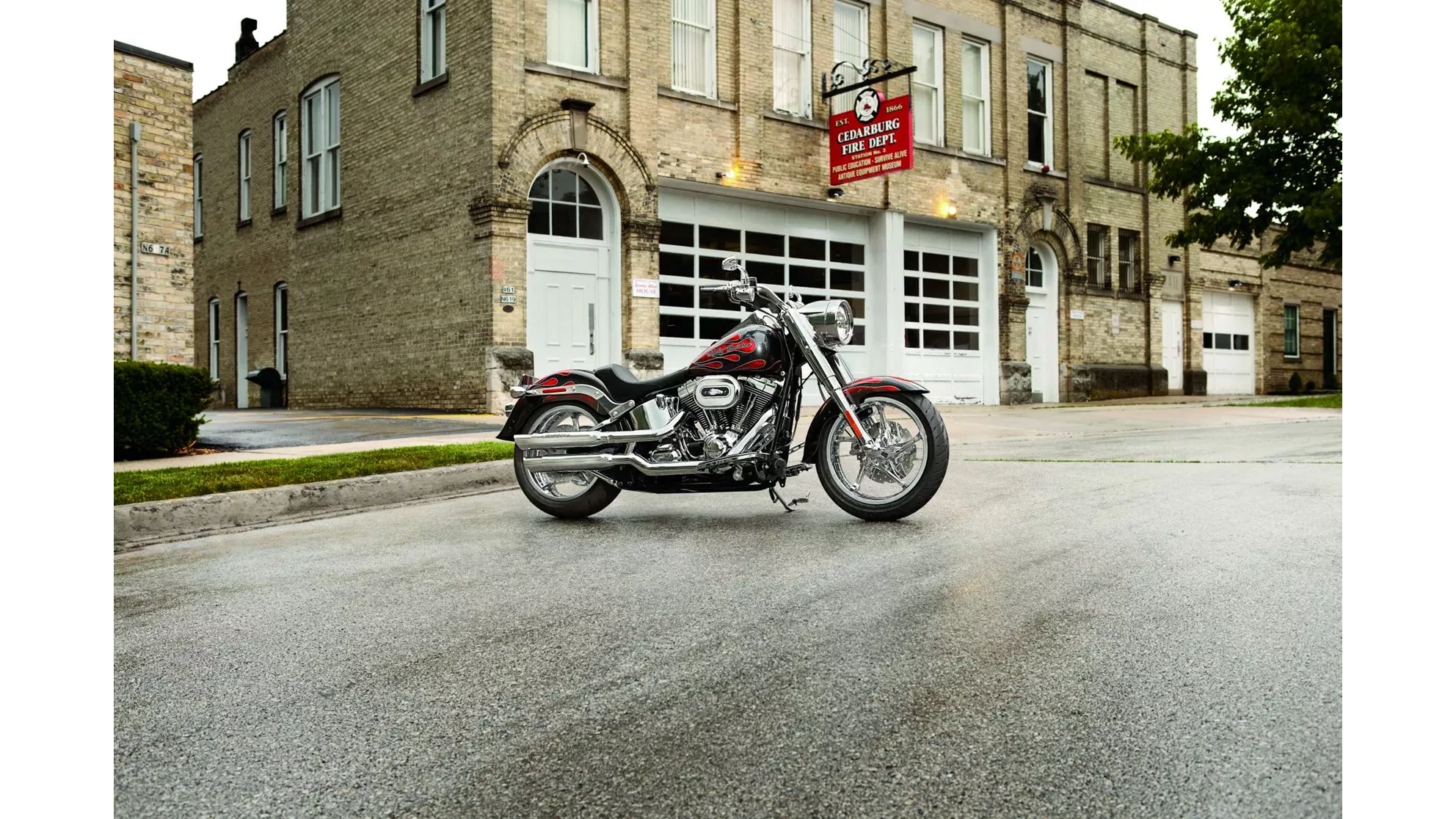 Harley-Davidson Softail Fat Boy FLSTF - Image 1 Harley-Davidson Softail Fat Boy FLSTF - Image 1