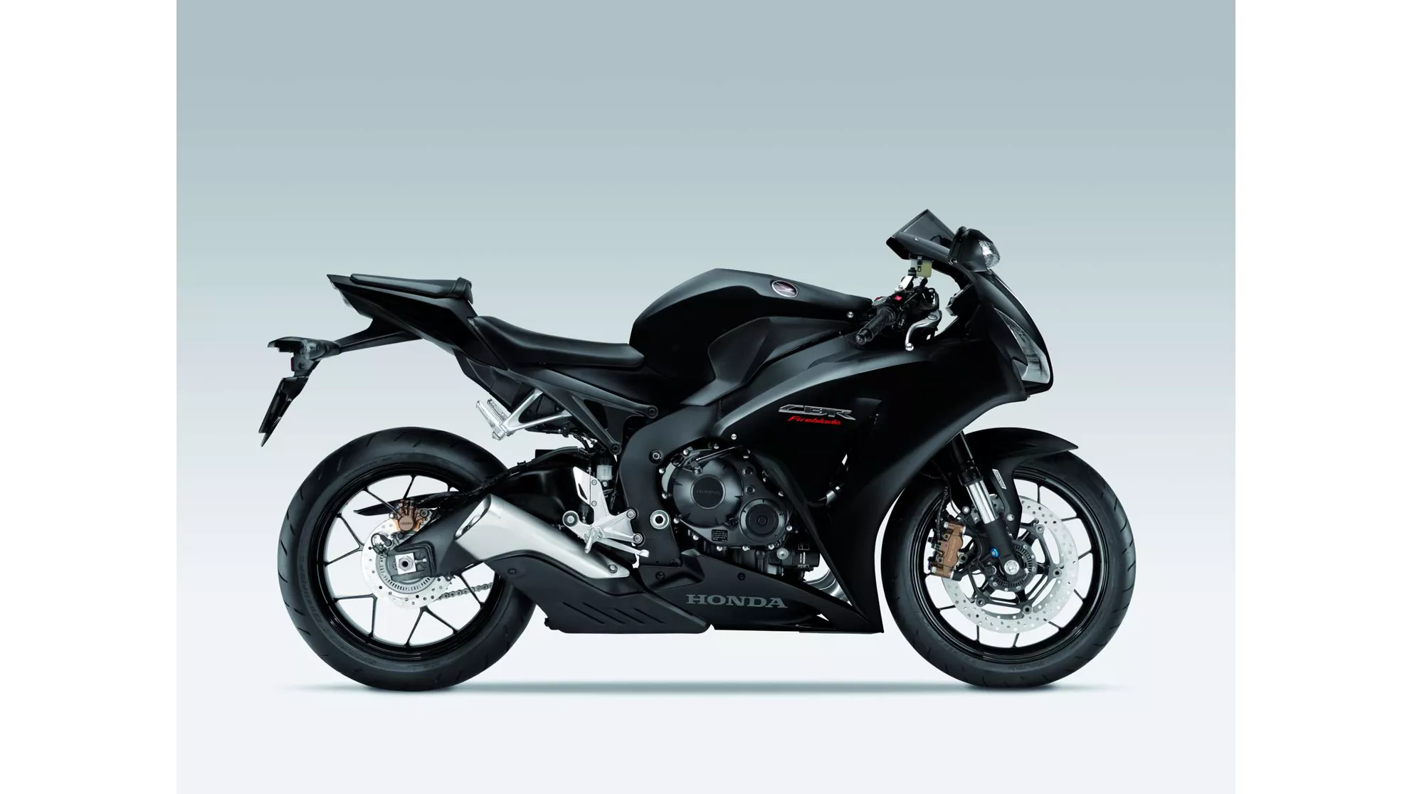 Honda CBR1000RR Fireblade - Image 3 Honda CBR1000RR Fireblade - Image 3
