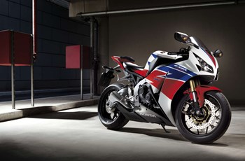 Honda CBR1000RR Fireblade 2013 - Bild 8 Honda CBR1000RR Fireblade 2013 - Bild 8