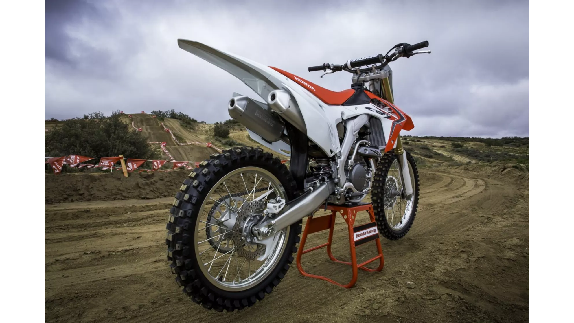 Honda CRF250R - Image 7 Honda CRF250R - Image 7
