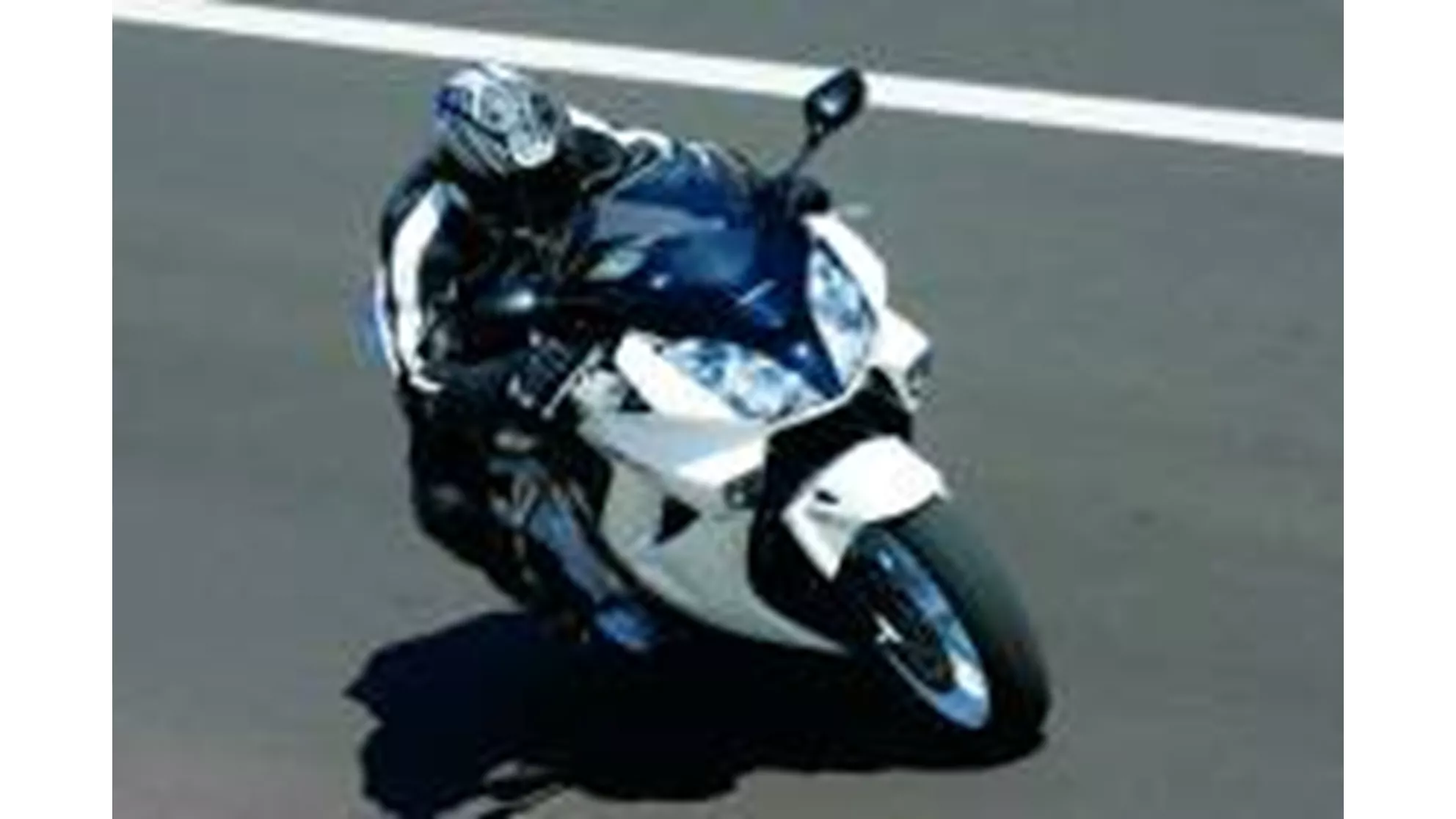 Honda VFR 800 F - Image 3 Honda VFR 800 F - Image 3