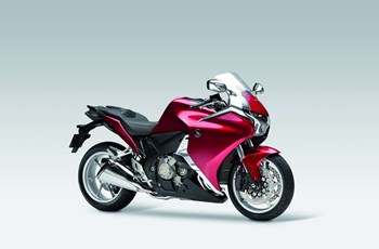Honda VFR 1200 F 2013 - Bild 3
