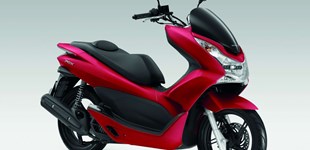 Honda PCX125 2013 vs Malaguti RST 125 2020