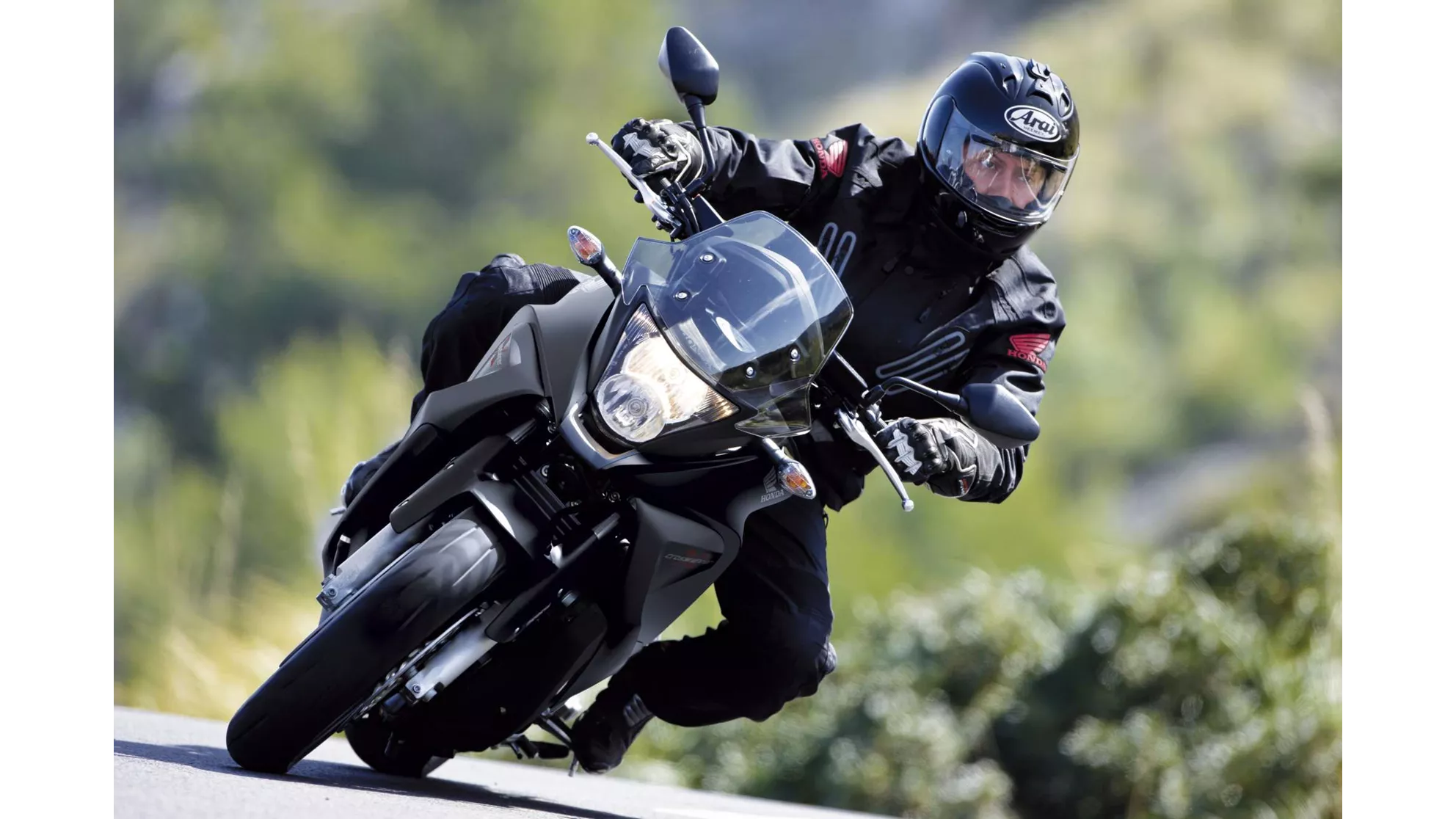 Honda VFR800X Crossrunner - Image 6 Honda VFR800X Crossrunner - Image 6