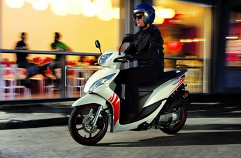 Honda Vision 50 2013 - Bild 7 Honda Vision 50 2013 - Bild 7