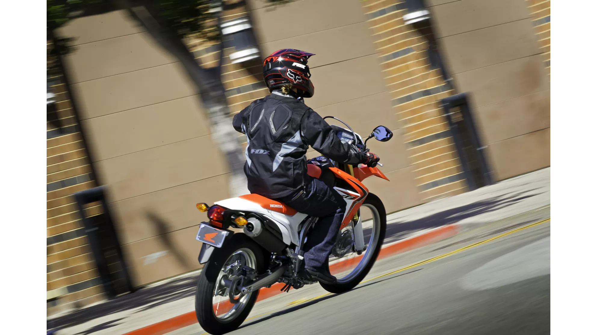 Honda CRF250L - Image 9 Honda CRF250L - Image 9