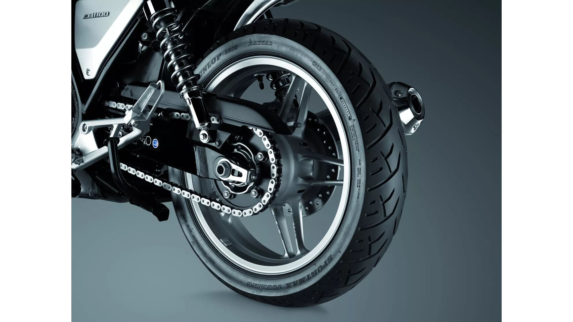 Honda CB 1100 - Image 8 Honda CB 1100 - Image 8