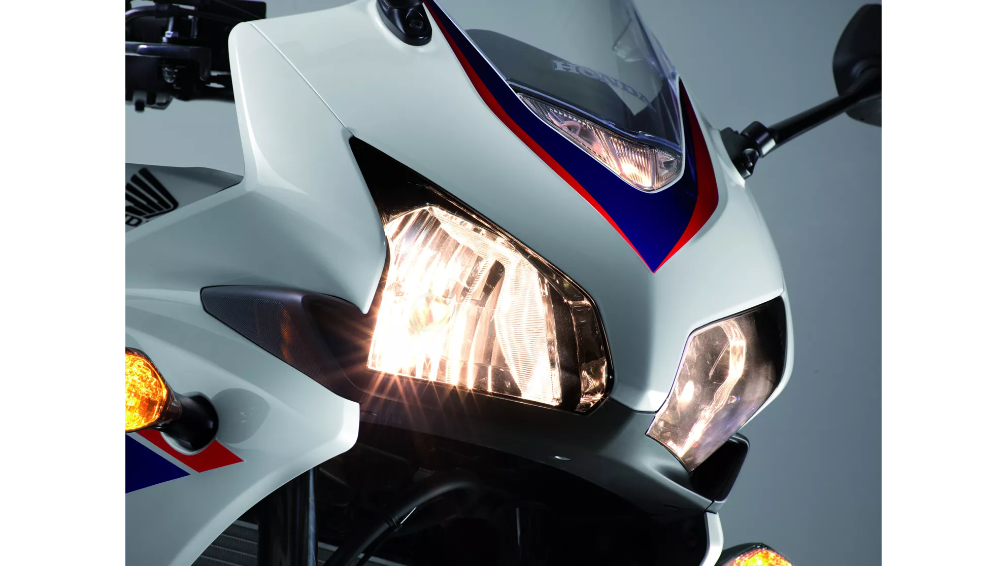 Honda CBR500R - Image 7 Honda CBR500R - Image 7