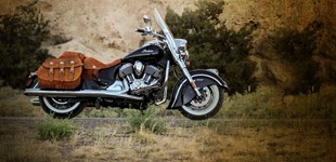 Victory Judge 2012 vs Indian Chief Vintage 2013